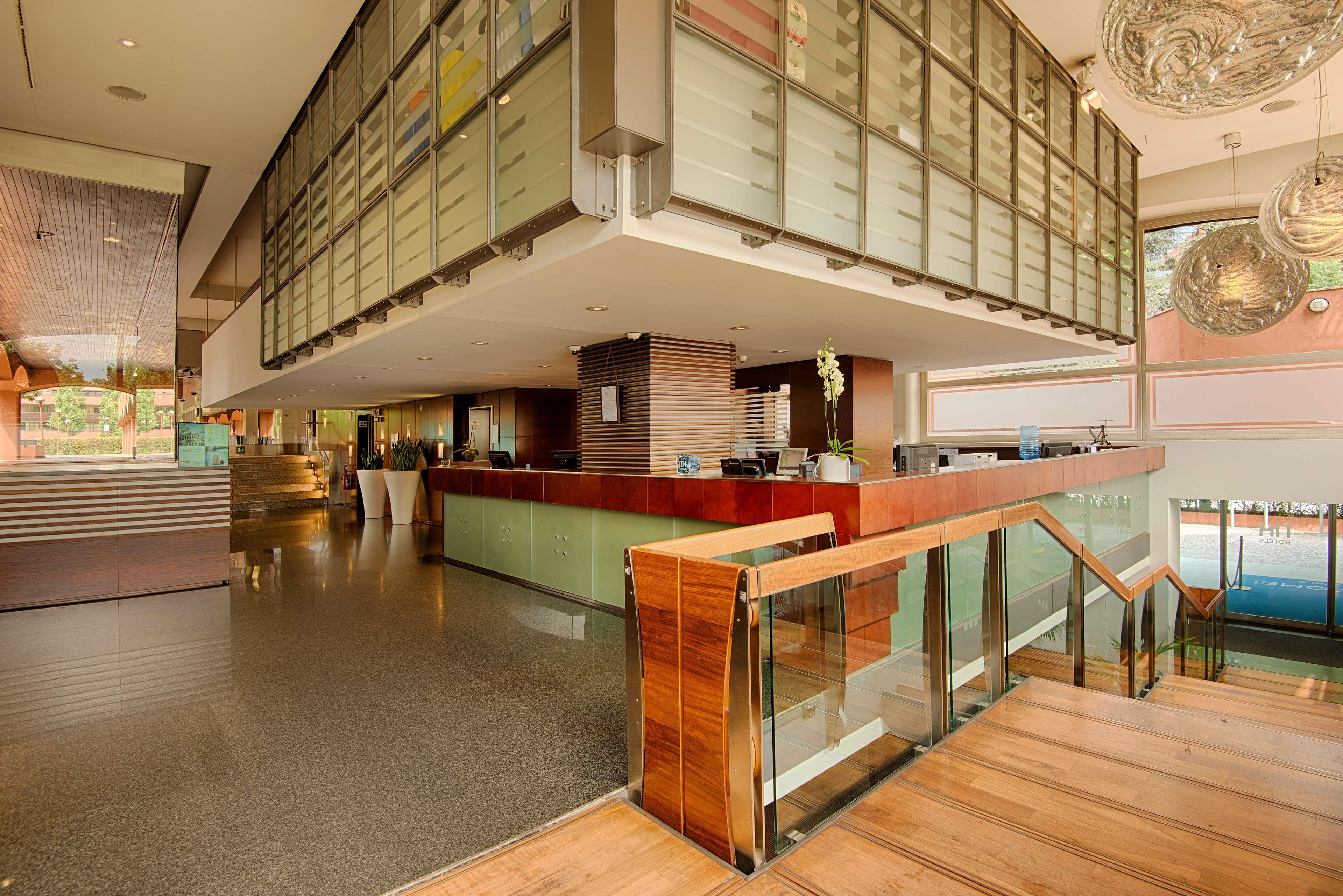 Nh Milano 2 Hotel Сеграте Екстериор снимка