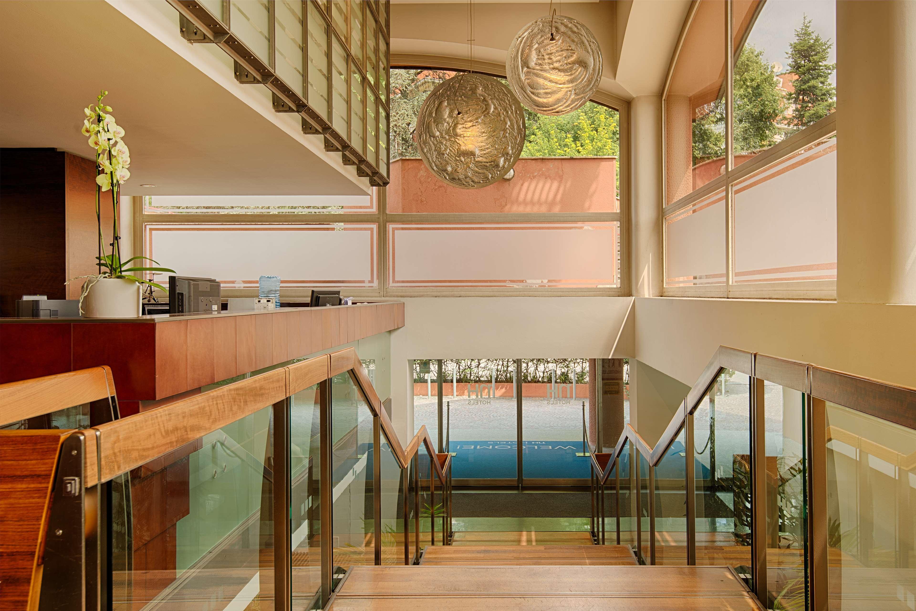 Nh Milano 2 Hotel Сеграте Екстериор снимка